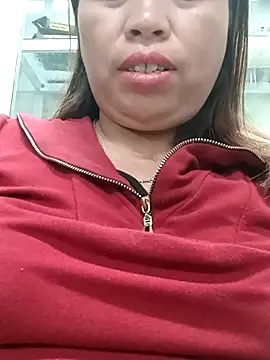 Snapshot of -Yeyi- chatting on July 12, 11:23 am -Yeyi- online show from July 12, 11:23 am
