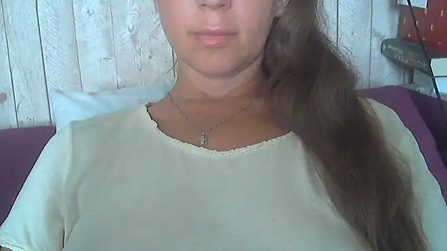 Bella--White online show from July 7, 7:09 am