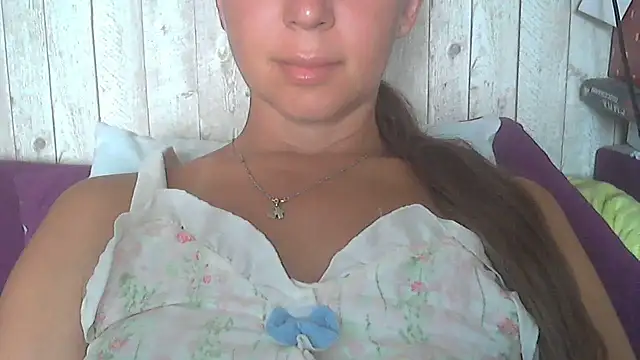 Bella--White online show from July 12, 6:37 am