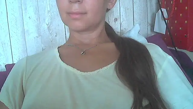 Bella--White online show from July 19, 7:01 am