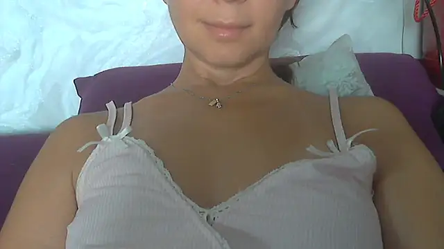 Bella--White online show from July 31, 6:13 am