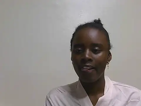 SassyTarrif online show from May 29, 8:18 pm