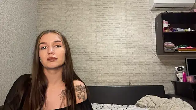 Snapshot of Vitacute chatting on May 31, 6:09 pm Vitacute online show from May 31, 6:09 pm