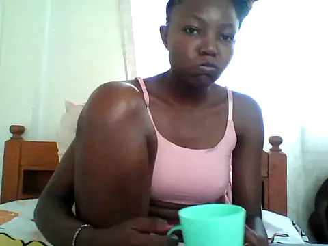 Snapshot of sexxy_mariannah chatting on June 22, 8:00 am sexxy mariannah online show from June 22, 8:00 am