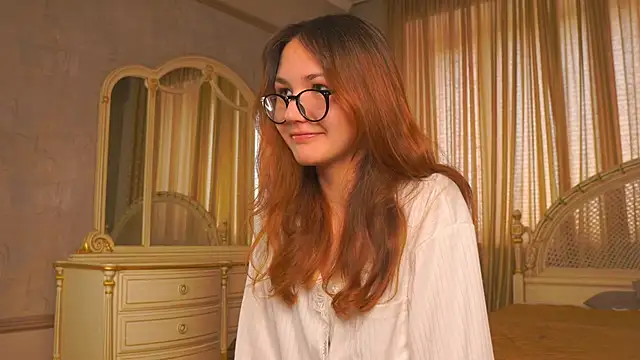FrediaPfeiff online show from May 31, 12:45 pm