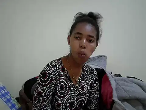 Snapshot of MidnightNala chatting on July 3, 5:30 pm MidnightNala online show from July 3, 5:30 pm