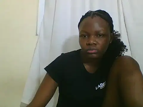 Sweetgal2025 online show from July 12, 5:37 pm