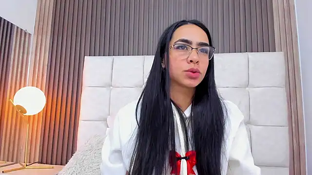 Snapshot of Camila_Vega22 chatting on July 3, 11:27 am Camila Vega22 online show from July 3, 11:27 am