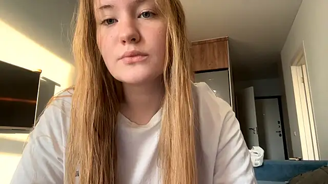 Snapshot of Lisi_Kiss_ chatting on May 21, 5:09 pm Lisi Kiss online show from May 21, 5:09 pm