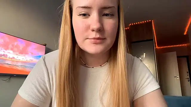 Snapshot of Lisi_Kiss_ chatting on May 24, 6:13 pm Lisi Kiss online show from May 24, 6:13 pm
