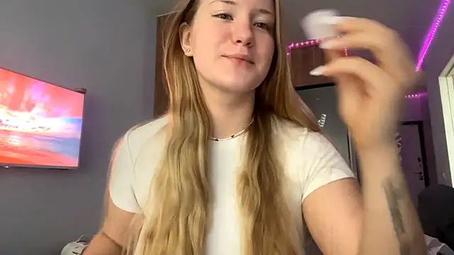 Snapshot of Lisi_Kiss_ chatting on May 27, 10:12 am Lisi Kiss online show from May 27, 10:12 am
