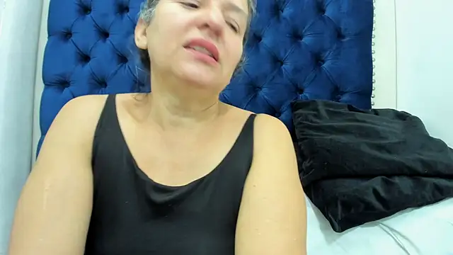 Snapshot of AlondraSosa chatting on July 7, 12:53 pm AlondraSosa online show from July 7, 12:53 pm