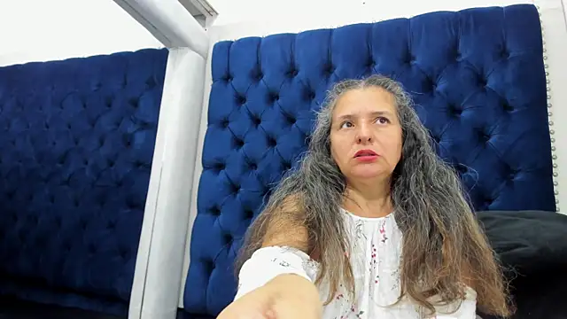 Snapshot of AlondraSosa chatting on July 8, 1:15 pm AlondraSosa online show from July 8, 1:15 pm