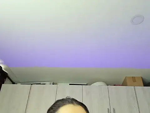 Honniewhitee  online show from July 8, 3:27 pm