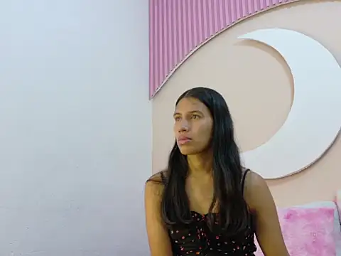 SamanthaLaurent online show from June 19, 7:17 pm
