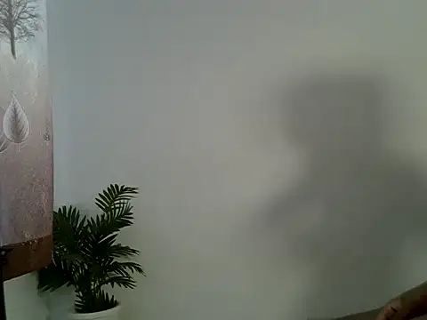 Snapshot of Bianca0011 chatting on June 19, 5:12 am Bianca0011 online show from June 19, 5:12 am