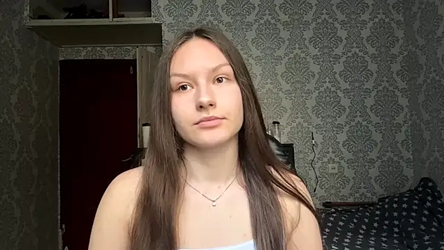 Snapshot of ShaylaChong chatting on May 16, 4:31 am ShaylaChong online show from May 16, 4:31 am