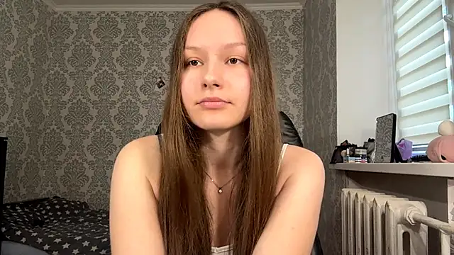 Snapshot of ShaylaChong chatting on May 19, 4:08 am ShaylaChong online show from May 19, 4:08 am