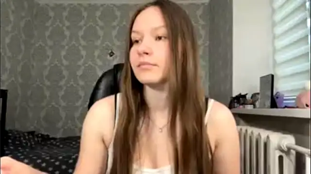 Snapshot of ShaylaChong chatting on June 7, 4:16 am ShaylaChong online show from June 7, 4:16 am