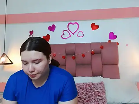 Kittyvenom online show from May 22, 6:46 pm