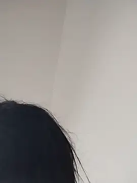 Snapshot of yesleidy chatting on May 17, 1:29 pm yesleidy online show from May 17, 1:29 pm