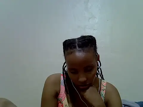 Snapshot of sexy_ann1 chatting on July 9, 2:54 pm sexy ann1 online show from July 9, 2:54 pm