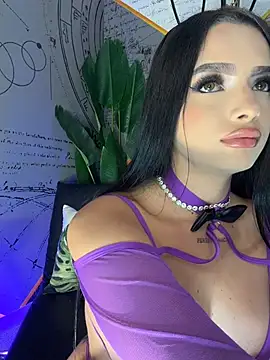 Snapshot of BustyAngelXXX chatting on July 12, 1:13 pm BustyAngelXXX online show from July 12, 1:13 pm