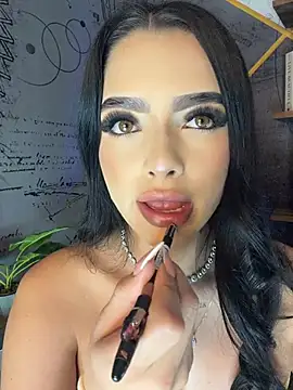 Snapshot of BustyAngelXXX chatting on July 16, 1:28 pm BustyAngelXXX online show from July 16, 1:28 pm