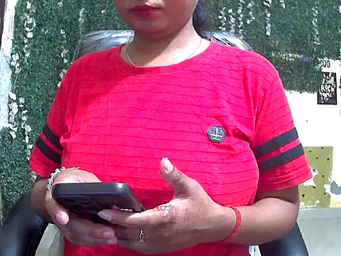 shallykaur online show from May 30, 4:31 am