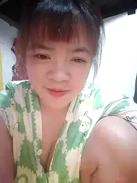 Snapshot of Loleml01 chatting on June 13, 3:26 am Loleml01 online show from June 13, 3:26 am
