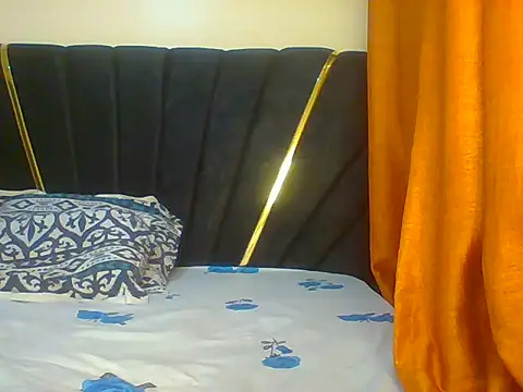 Snapshot of petite_cuteass chatting on July 7, 6:56 pm petite cuteass online show from July 7, 6:56 pm