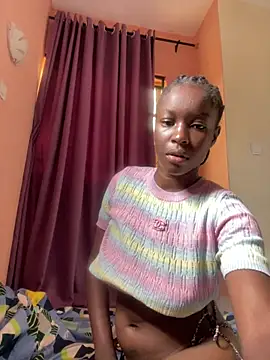 Snapshot of SassyPaulette chatting on July 15, 12:10 pm SassyPaulette online show from July 15, 12:10 pm