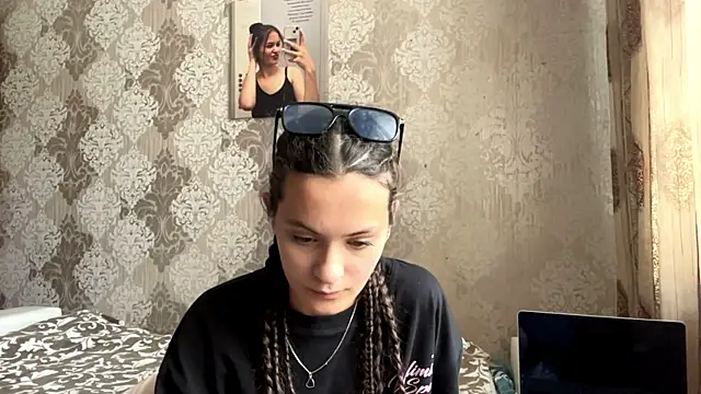 Snapshot of MarlynSiefkes chatting on July 20, 10:18 am MarlynSiefkes online show from July 20, 10:18 am