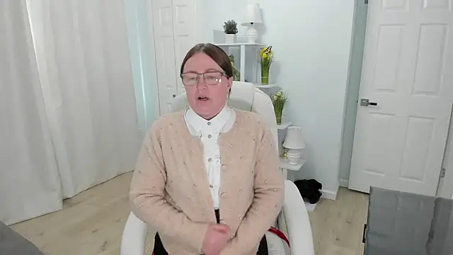 Snapshot of Vika73 chatting on March 11, 4:29 pm Vika73 online show from March 11, 4:29 pm