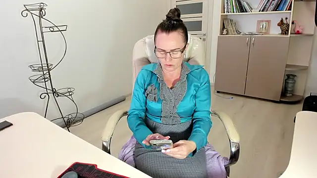 Vika73 online show from November 11, 12:38 pm