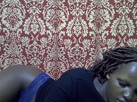 Snapshot of nelly_love1 chatting on July 3, 7:20 pm nelly love1 online show from July 3, 7:20 pm