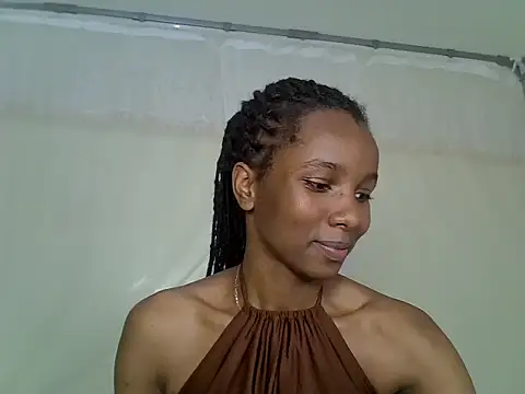 Snapshot of Sexy_vylsa chatting on July 3, 2:56 pm Sexy vylsa online show from July 3, 2:56 pm