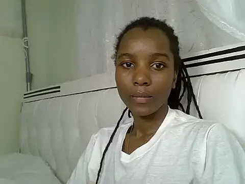 Snapshot of Sexy_vylsa chatting on July 7, 9:30 pm Sexy vylsa online show from July 7, 9:30 pm