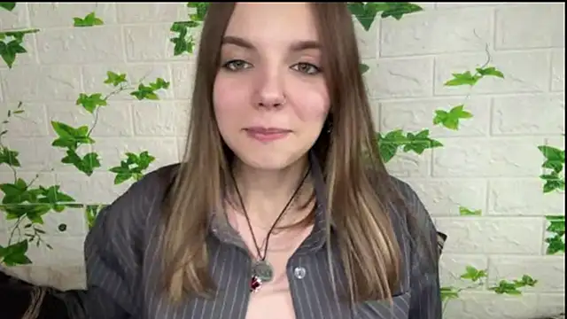 LisaPorse online show from June 1, 2:30 pm