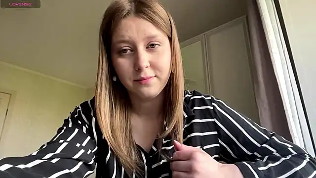 HeyItsAgata online show from May 26, 9:27 am