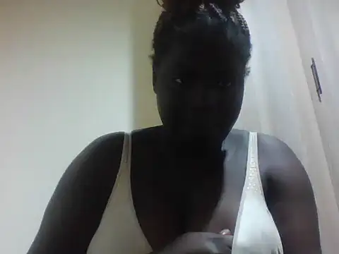 Snapshot of melaningirl chatting on July 12, 4:20 pm melaningirl online show from July 12, 4:20 pm