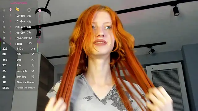 Snapshot of HaleyKoelling chatting on July 25, 8:50 pm HaleyKoelling online show from July 25, 8:50 pm