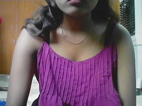 Snapshot of Diana_Penty chatting on May 31, 12:45 pm Diana Penty online show from May 31, 12:45 pm