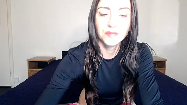 Snapshot of DirtyStella chatting on May 29, 6:00 am DirtyStella online show from May 29, 6:00 am
