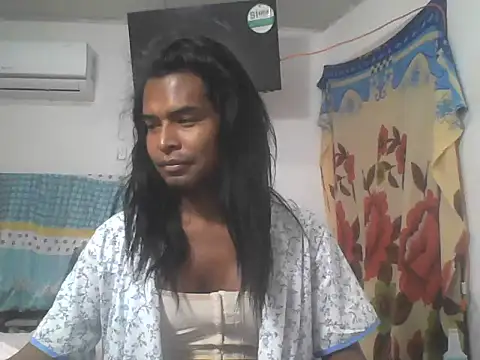 Snapshot of sexycock-hard chatting on May 20, 1:06 pm sexycock-hard online show from May 20, 1:06 pm