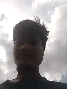 Snapshot of ahnuj91 chatting on July 3, 8:32 am ahnuj91 online show from July 3, 8:32 am