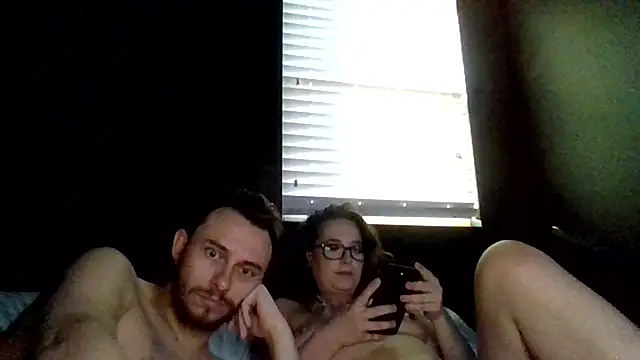 Snapshot of Tallhungcloudyyy chatting on June 10, 2:34 am Tallhungcloudyyy online show from June 10, 2:34 am