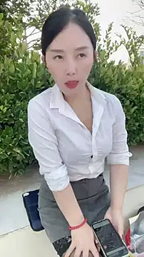 lylxili online show from July 20, 10:39 am