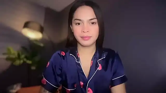 Snapshot of Amylaa chatting on July 18, 9:29 pm Amylaa online show from July 18, 9:29 pm