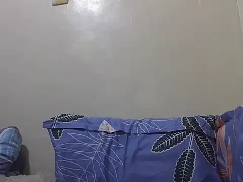 Snapshot of Eebony_Bubbly chatting on May 21, 10:00 am Eebony Bubbly online show from May 21, 10:00 am